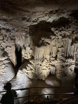 Natural Bridge Caverns by null