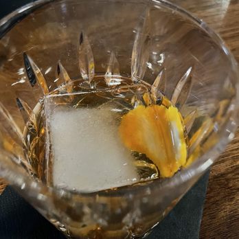 Grant’s Sidecar Bar - Semi-clear ice - Bars Near Me - Meridian, Idaho Grant’s Sidecar Bar - Semi-clear ice - Bars Near Me - Meridian, Idaho