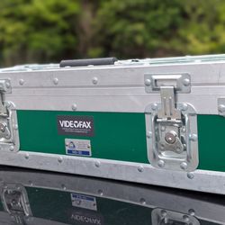 The Courier Guys - We delivery photo & video equipment safely and securely.
