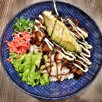 Maruyasu - Huhn mit Teriyaki-Soße auf Reis - Japanese Near Me - Dusseldorf, NW