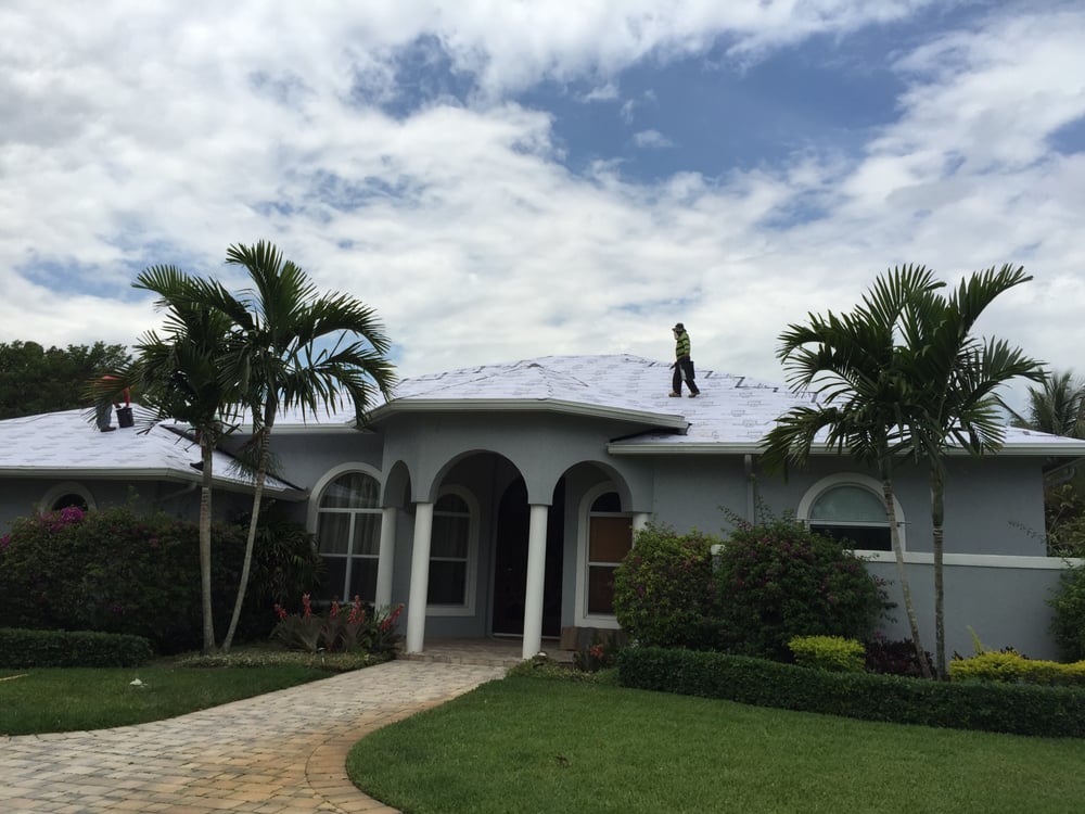 Slide of Mendieta Roofing