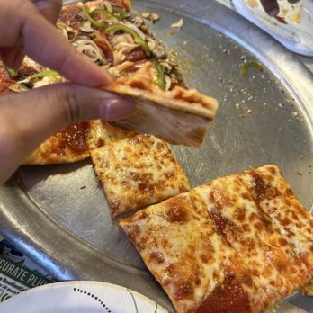 Rubino's Pizza - Super thin - Pizza Near Me - Columbus, Ohio