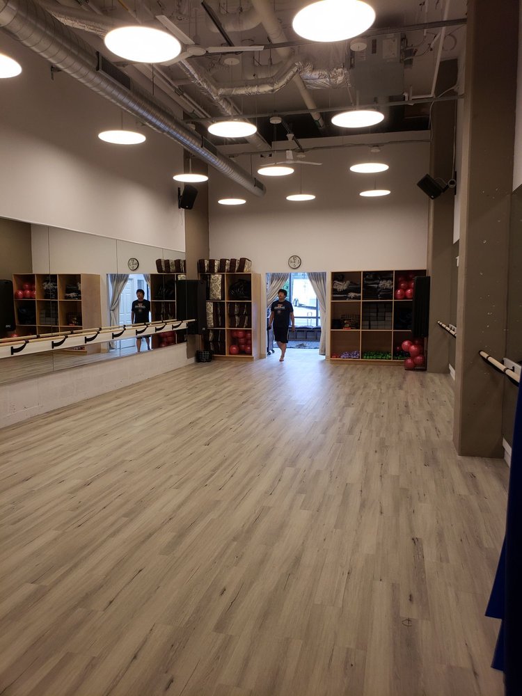 Social spots from Tuck Barre & Yoga West Philadelphia