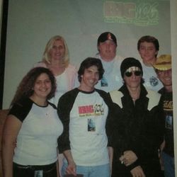 WBGG Big 105.9 - 2004 MET JOE PERRY..HE WAS VERY QUIET..MOST LIKELY STONED..LOL..THATS Y HE NEVER TOOK OFF GLASSES..TKS U KIMBA! UR A GREAT FRIEND..HOT CHICK