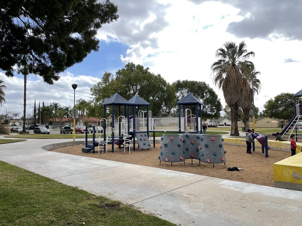 RUTLAND PARK Updated September 2024 12 Photos 7000 Rutland Ave