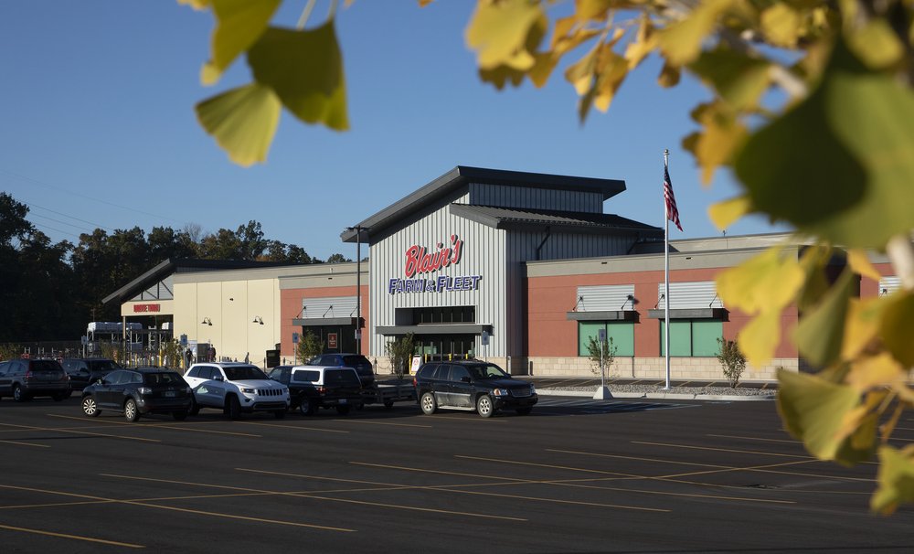 BLAIN’S FARM & FLEET WALKER, MI Updated August 2024 13 Photos