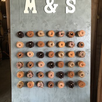Templeton Donuts Plus - Donuts Near Me - Templeton, California Templeton Donuts Plus - Donuts Near Me - Templeton, California