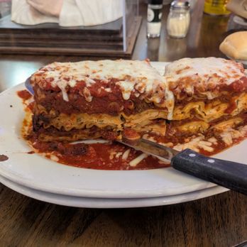 Buca di Beppo Italian Restaurant - Italian Near Me - Huntington Beach, California Buca di Beppo Italian Restaurant - Italian Near Me - Huntington Beach, California
