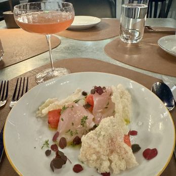Uccello Lounge - Lounges Near Me - San Francisco, California Uccello Lounge - Lounges Near Me - San Francisco, California