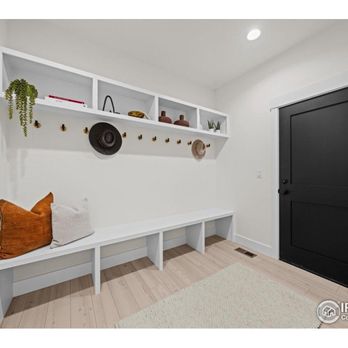 Sigg Construction - Mudroom - General Contractors Near Me - Mead, Colorado
