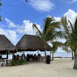 Rio Nizuc - Huts