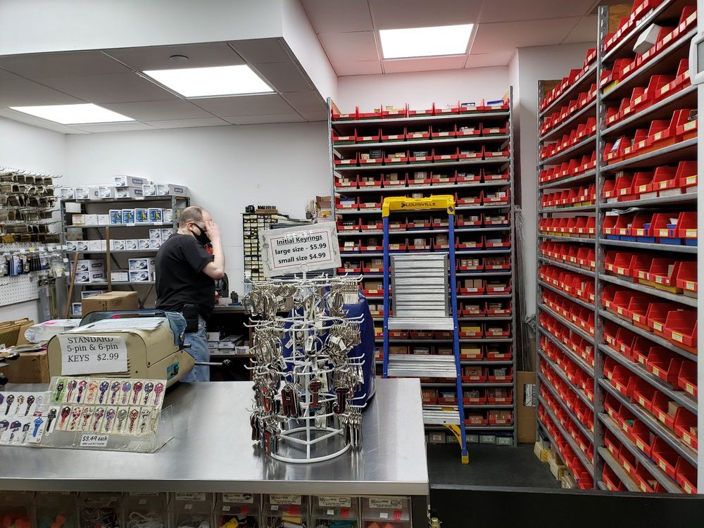 MIDTOWN HARDWARE Updated September 2024 16 Photos & 37 Reviews