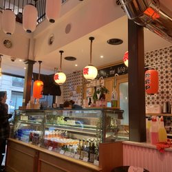 Ramen Bar Akira - Interior