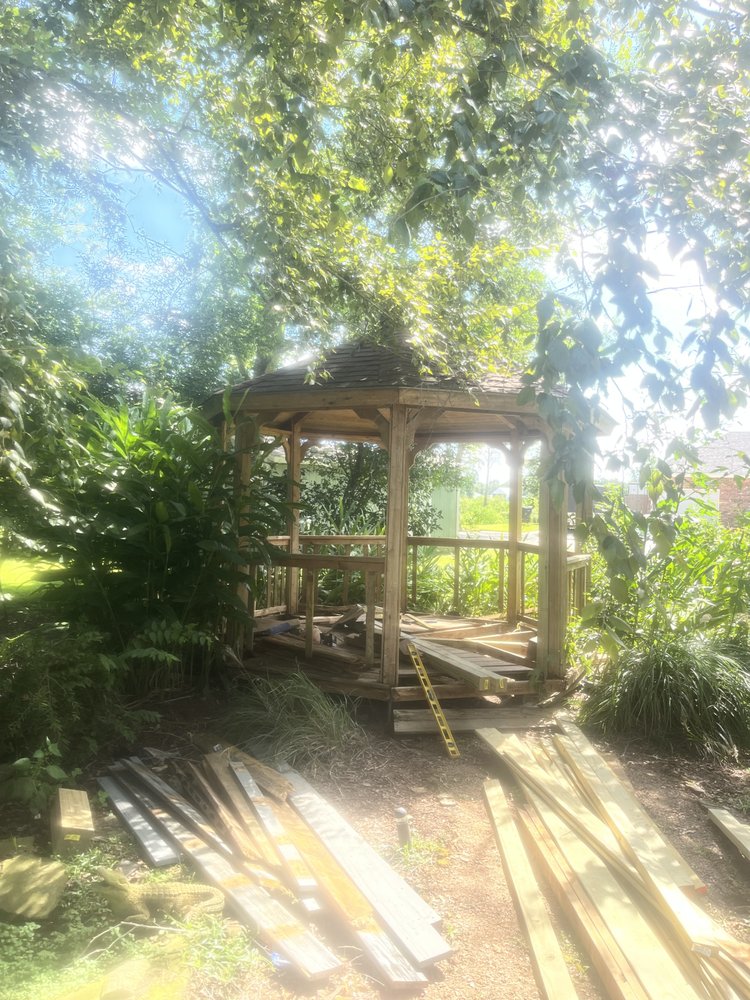 Slide of R&R Repairs and Renovations DBA Dabdoub’s Fencing