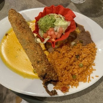Locos restaurant and Bar - Chile Relleno with rice and beans - Tex-Mex Near Me - Littlefield, Texas Locos restaurant and Bar - Chile Relleno with rice and beans - Tex-Mex Near Me - Littlefield, Texas
