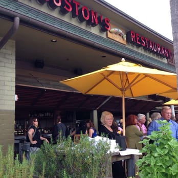 Houston's Restaurant - American Near Me - Pompano Beach, Florida Houston's Restaurant - American Near Me - Pompano Beach, Florida