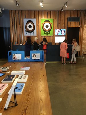 Warby Parker Washington St. by null