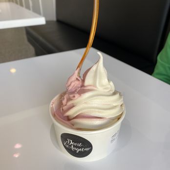 Devil & Angel Desserts - Strawberry vanilla soft serve - Ice Cream & Frozen Yogurt Near Me - Folsom, California Devil & Angel Desserts - Strawberry vanilla soft serve - Ice Cream & Frozen Yogurt Near Me - Folsom, California