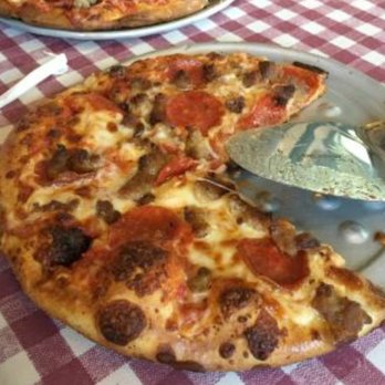 Savelli's Pizza - Pizza Near Me - Manitou Springs, Colorado Savelli's Pizza - Pizza Near Me - Manitou Springs, Colorado