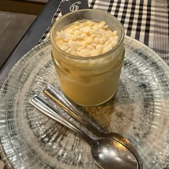 Santa nonna - Lemon tiramisu - Seafood Near Me - Naples, NA