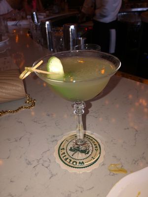 Wilma's Carousel Bar by null