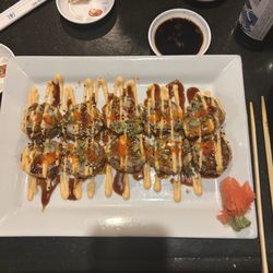 Ithai & Sushi Restaurant - Dynamite Roll