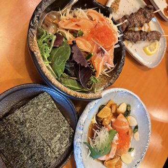 Kinzuu Izakaya - Salmon papaya salad, salmon dong, beef skewers - Izakaya Near Me - Las Vegas, Nevada Kinzuu Izakaya - Salmon papaya salad, salmon dong, beef skewers - Izakaya Near Me - Las Vegas, Nevada