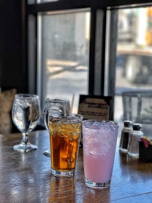 Arabesque on Devine by null