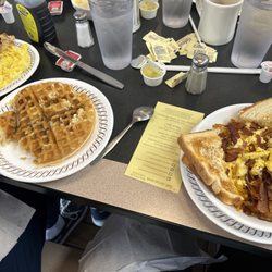 Waffle House - Breakfast on the road home!!