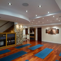 Vibrations Om - Yoga Space