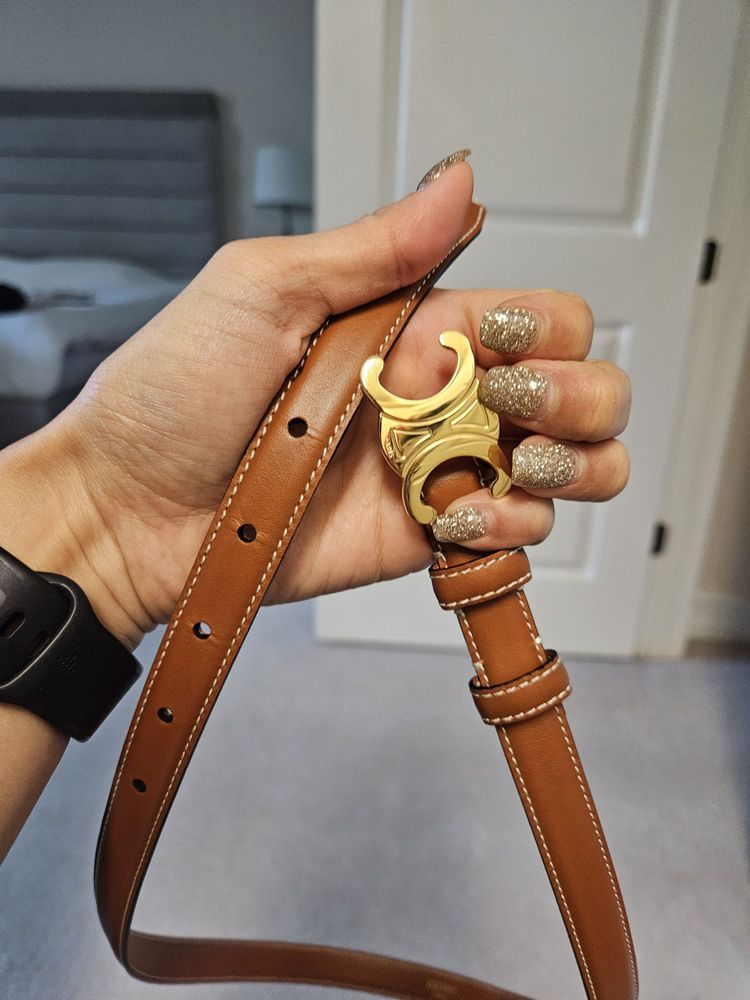 BOCA COVE SHOE & LUGGAGE REPAIR & SALES Updated September 2024 63