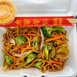 Hiro Hibachi and Sushi - Vegetable noodle
