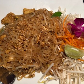 Sala Thai Street Food - Thai Near Me - Bloomfield, Connecticut