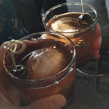 The Summit - Excellent Manhattans!! - Cocktail Bars Near Me - Pittsburgh, Pennsylvania