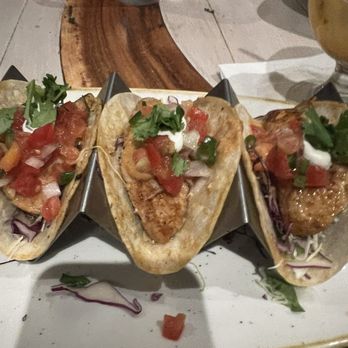 Monkeypod Kitchen - Fish Tacos - Tacos Near Me - Honolulu, Hawaii
