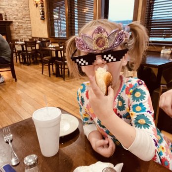 Napolis Italian Pizza & Restaurant - Bread Home Made Garlic Rolls - Pizza Near Me - Wylie, Texas