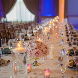 Emerald Events - Family Table Setup