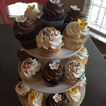 Mugs Cafe & Bakery - Bakeries Near Me - Roanoke, Texas Mugs Cafe & Bakery - Bakeries Near Me - Roanoke, Texas