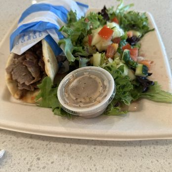Luna Grill La Quinta - Gyro Pita - Mediterranean Near Me - La Quinta, California Luna Grill La Quinta - Gyro Pita - Mediterranean Near Me - La Quinta, California
