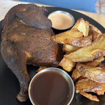 Main Street Smokehouse - Half chicken - Smokehouse Near Me - Mendon, Michigan Main Street Smokehouse - Half chicken - Smokehouse Near Me - Mendon, Michigan
