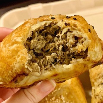 Tabassum - Beef Samsa - Food Trucks Near Me Tabassum - Beef Samsa - Food Trucks Near Me