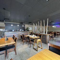 Pho Dakao - Inside
