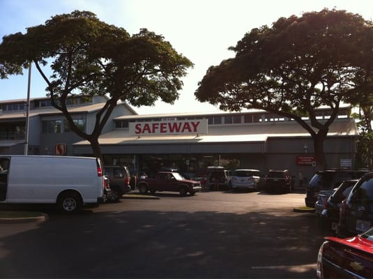 Safeway by null
