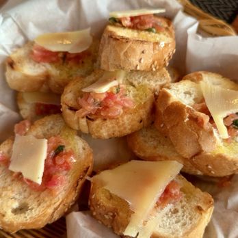 El Peregrino - The free bruschetta bread app with was simple and so delicious - International Near Me - Cabo San Lucas, BCS El Peregrino - The free bruschetta bread app with was simple and so delicious - International Near Me - Cabo San Lucas, BCS
