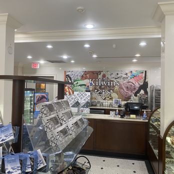 Kilwins Ice Cream - Chocolate - Fudge - Kilwins candy selection - Desserts Near Me - Key West, Florida Kilwins Ice Cream - Chocolate - Fudge - Kilwins candy selection - Desserts Near Me - Key West, Florida