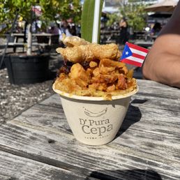 Pollo mofongo