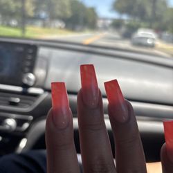 4H Nails and Spa