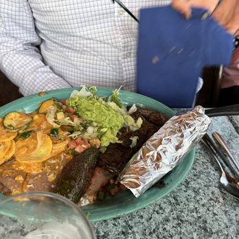 La Casa Fiesta Restaurant - The roasted jalapeño were hot perhaps more than expected - Mexican Near Me - Monument, Colorado