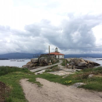 Faro Punta Cabalo - Tapas Bars Near Me - Illa de Arousa, PO