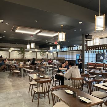 Kinya Ramen - Seating area - Bubble Tea Near Me - Durham, North Carolina